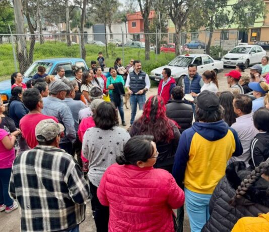 Yankel Benítez estrecha diálogo con habitantes de tenencia Morelos