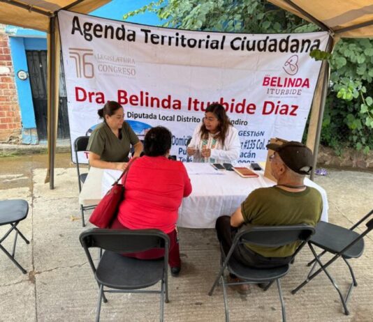 Lleva Belinda Iturbide su Agenda Territorial Ciudadana a colonia Poblanas en Puruándiro