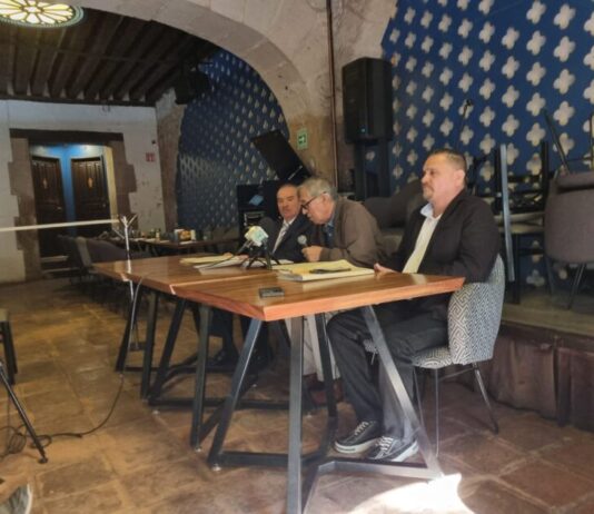 Doctor José Luis Baltazar exige justicia por presunto fraude procesal y despojo de su consultorio