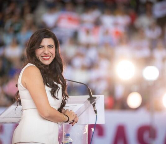 Agradece Giulianna Bugarini el arropamiento de los sectores más importantes en su Primer Informe Legislativo