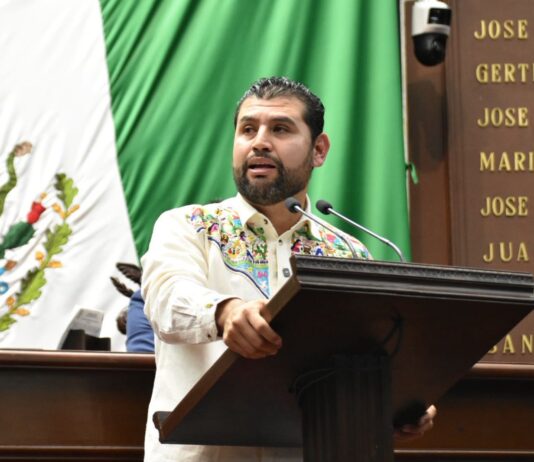 Octavio Ocampo presenta punto de acuerdo en defensa del maíz y los productores michoacanos