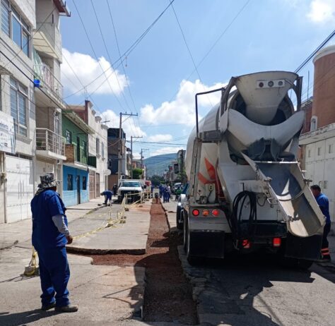 Ooapas concluye trabajos de bacheo tras rehabilitación de línea de alcantarillado en la Colonia Enrique Ramírez
