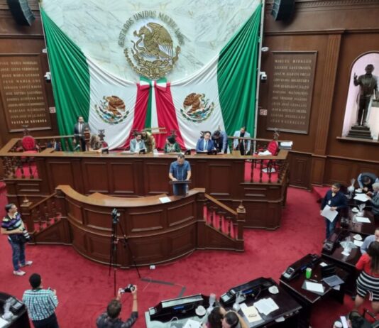 Hugo Rangel llama a reformar el Código Familiar para garantizar el derecho a la identidad de hijas e hijos de matrimonios del mismo sexo