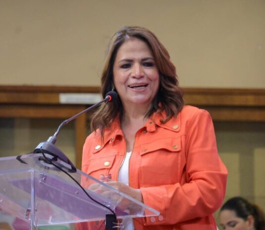 Fabiola Alanís: Michoacán debe liderar la producción sustentable del aguacate