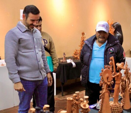 Yankel Benítez refrenda apoyo y acompañamiento a Feria de la Catrina de Capula