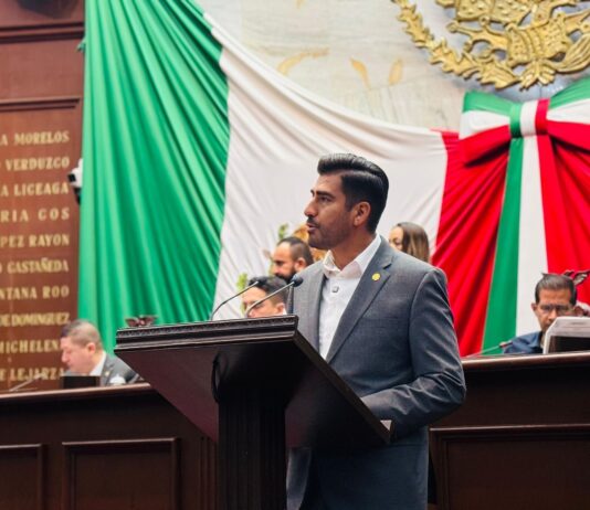 Impulsa Poncho Chávez reforma para reconocer y proteger el trabajo de cuidado a personas con discapacidad