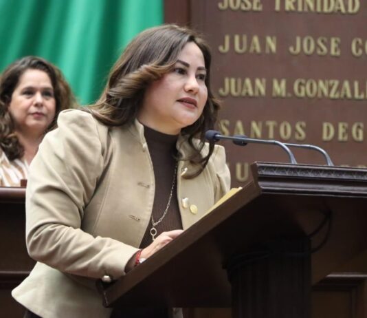 Presenta la diputada Jackie Avilés iniciativa para fortalecer los derechos y bienestar de las personas adultas mayores en Michoacán