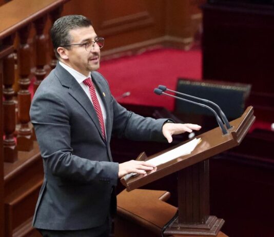 Michoacán avanza en la regulación de plataformas digitales de hospedaje: Toño Mendoza