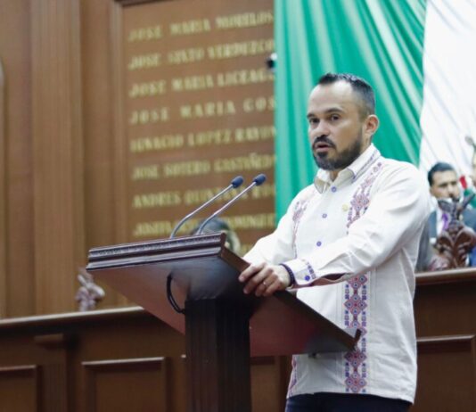 Hugo Rangel propone formalizar la suscripción de iniciativas para fortalecer la responsabilidad política y agilizar el trabajo legislativo