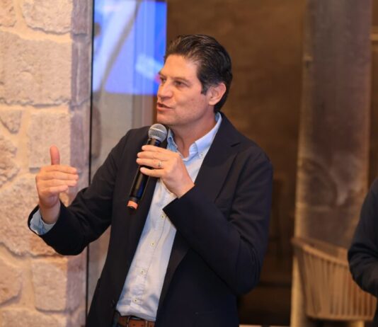 Todos debemos participar en la construcción de La Paz: Alfonso Martínez