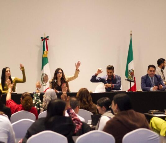 Aprueban legisladores 49 leyes de ingresos municipales