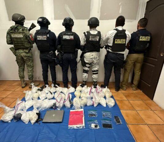 Tras atender incendio en Lomas del Valle, Policía Morelia localiza 43 kilogramos de narcótico en inmueble