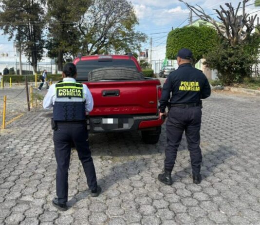 Policía Morelia recupera en minutos vehículo robado