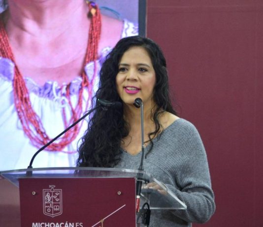 La indumentaria tradicional brillará en el Tianguis de Domingo de Ramos: Secum