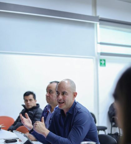 Adolfo Torres encabeza reunión con industriales para fortalecer el servicio hídrico a este sector productivo