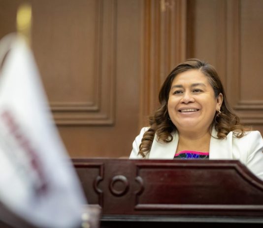 Belinda Iturbide Díaz celebra Aprobación de Reforma Constitucional “No más Deuda en Michoacán”