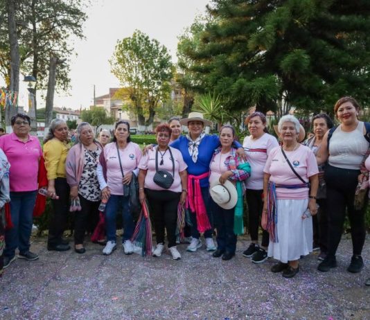 Quiroga vibra con alegría y tradición en el Martes de Carnaval