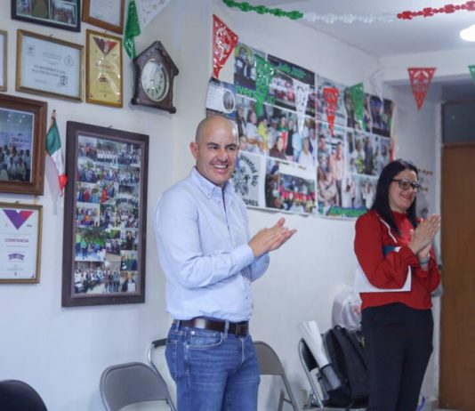 Adolfo Torres lleva a adultos mayores el programa Guardianes del Agua Morelia