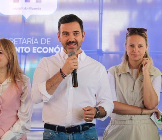 Yankel Benítez inaugura la 7ª Feria de la Capirotada y la Empanada en Morelia