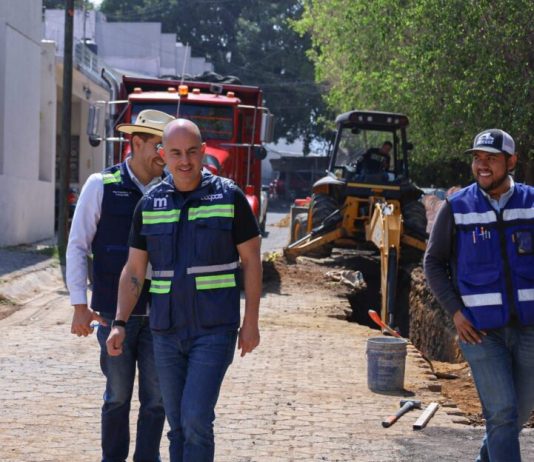 Renovación de red sanitaria en la colonia Mirador beneficia a cientos de familias morelianas: Adolfo Torres