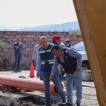 Adolfo Torres recorre obra sanitaria en colonia Lago I