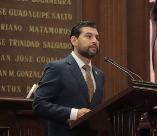 Presenta Octavio Ocampo iniciativa para garantizar elecciones sindicales libres de intervención oficial