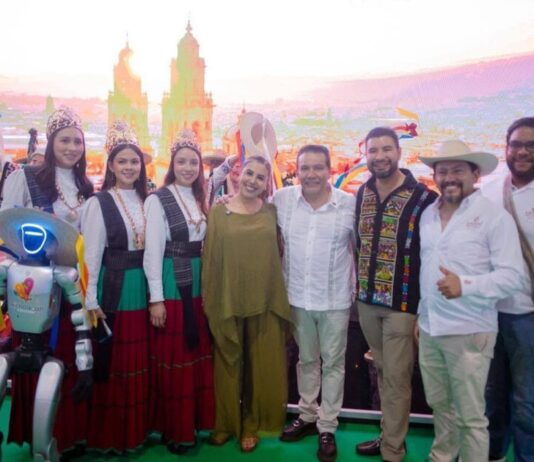 Dayana Pérez Mendoza invita al Festival de los Niños en Salvador Escalante