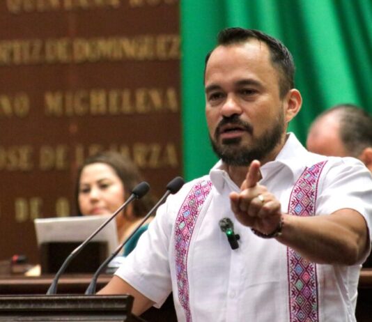 Rumbo al 1 de mayo, Hugo Rangel impulsa reforma sindical