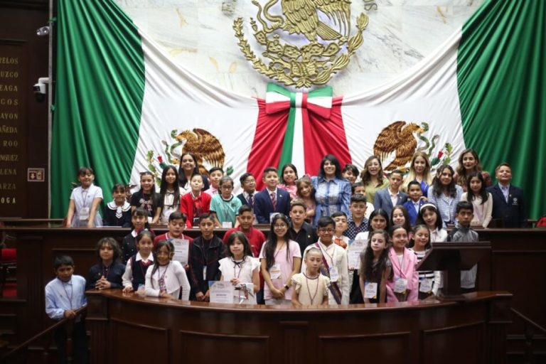 Congreso del Estado aproba reforma impulsada por Vanhe Caratachea para garantizar que la infancia tenga voz en los ayuntamientos