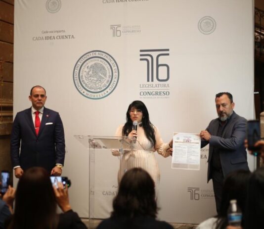 Vanhe Caratachea invita a niñas y niños a ser parlamentarios