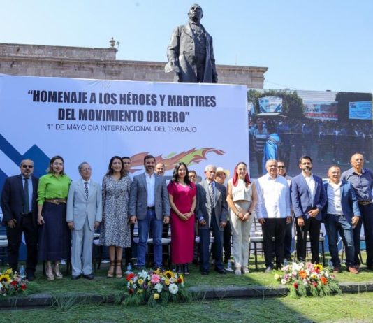 En el Día del Trabajo reconoce Brissa Arroyo la lucha sindical