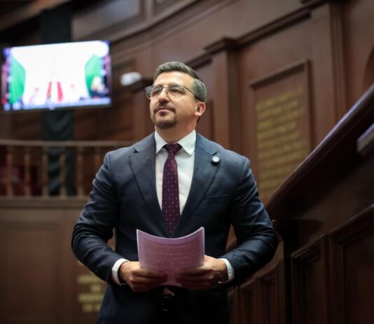 Toño Mendoza impulsa reformas para fortalecer la movilidad sustentable y la protección ambiental en Michoacán