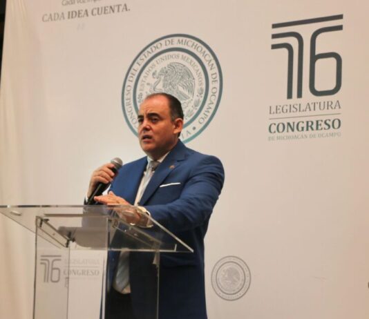 Confía Baltazar Gaona en cumplimiento de acuerdos tras levantamiento de huelga en la UMSNH