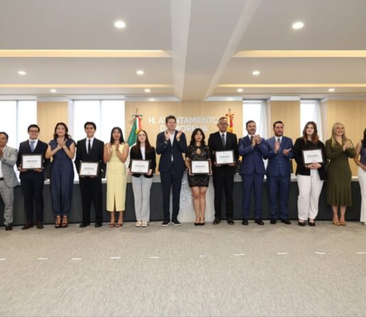 Ayuntamiento de Morelia entrega Condecoración al Mérito Juvenil 2026