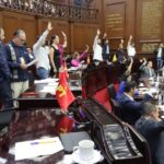 Ningún funcionario podrá cobrar más que titular del Ejecutivo Federal: 76 Legislatura