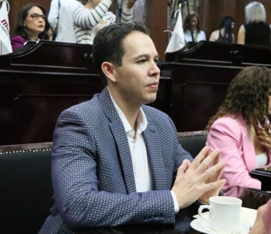 Presenta Alfredo Anaya iniciativa para garantizar cuidado integral digno a niñas, niños y adolescentes bajo tutela del Estado