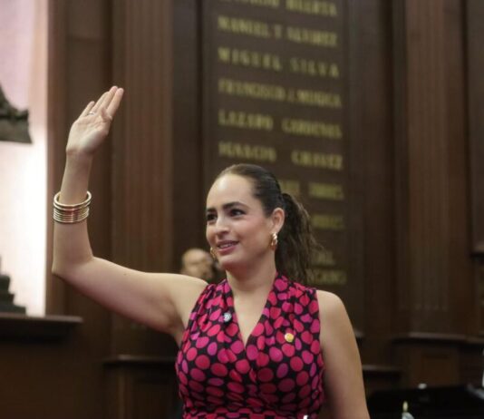 Celebra Sandra Arreola aprobación de “Ley Cazzu” en pro del bienestar infantil