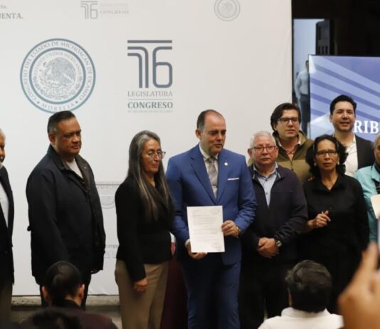 Recibe presidente del Congreso del Estado iniciativa ciudadana para creación de Instituto Michoacano para Fortalecer a la Familia