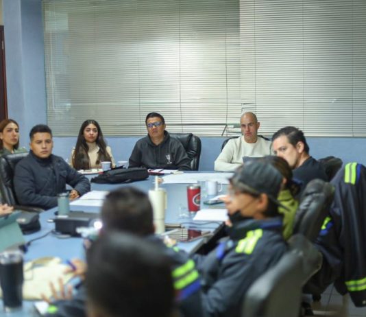 Encabeza Adolfo Torres reunión estratégica con jefas y jefes de sector del Ooapas