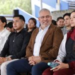 Más de 55 mil estudiantes en Michoacán reciben apoyo para el transporte: Bedolla
