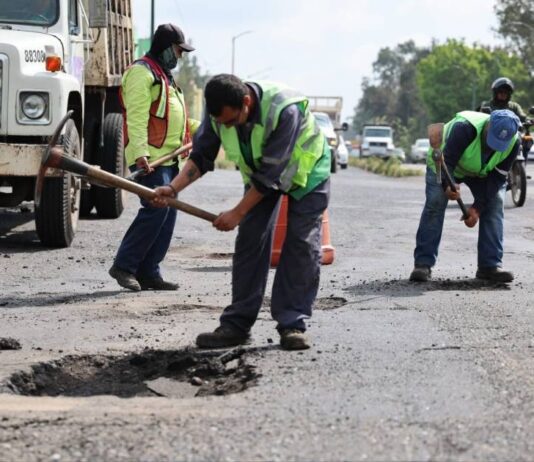 Mantiene Gobierno de Morelia brigadas de bacheo y rehabilitación de vialidades