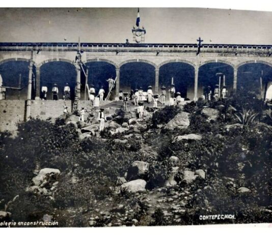 Descubre los museos comunitarios, sitios con vestigios arqueológicos e indumentaria tradicional