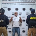 Asegura Policía Morelia a hombre con presunto cristal en la Leandro Valle