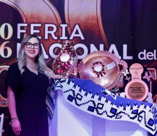 DAYANA PÉREZ CLAUSURA UNA EXITOSA 60.ª FERIA NACIONAL DEL COBRE Y EL LXXXI CONCURSO DEL COBRE MARTILLADO