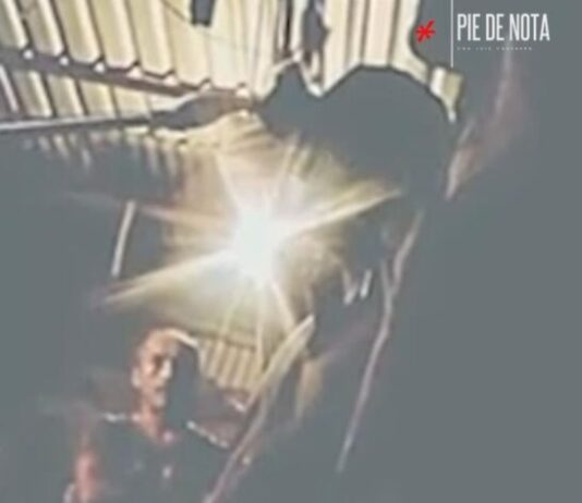 Medio nacional difunde presunto video de Juan Manzo con supuesto integrante de Los Caballeros Templarios