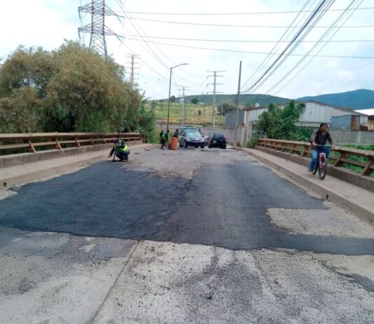 Permanentes y en distintos puntos de la ciudad, jornadas de bacheo del Gobierno de Morelia