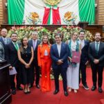 Dayana Pérez Mendoza acompaña al gobernador Alfredo Ramírez Bedolla en la entrega de su Quinto Informe de Gobierno