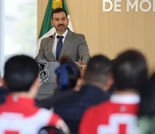 Gobierno de Morelia reconoce trayectoria y vocación de servicio de elementos de Protección Civil y Bomberos