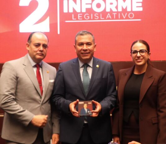 Reconoce Baltazar Gaona productividad legislativa de Juan Carlos Barragán