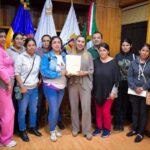Dayana Pérez Mendoza refrenda su compromiso con la educación en Salvador Escalante